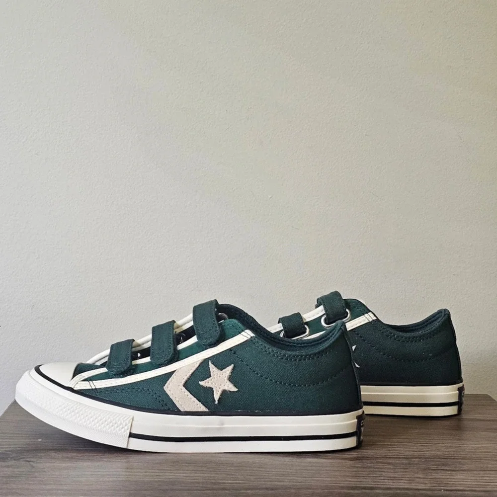 Converse Star Player 76 Easy -On Luxe Size 2.5 Green Envy A12305F NWT